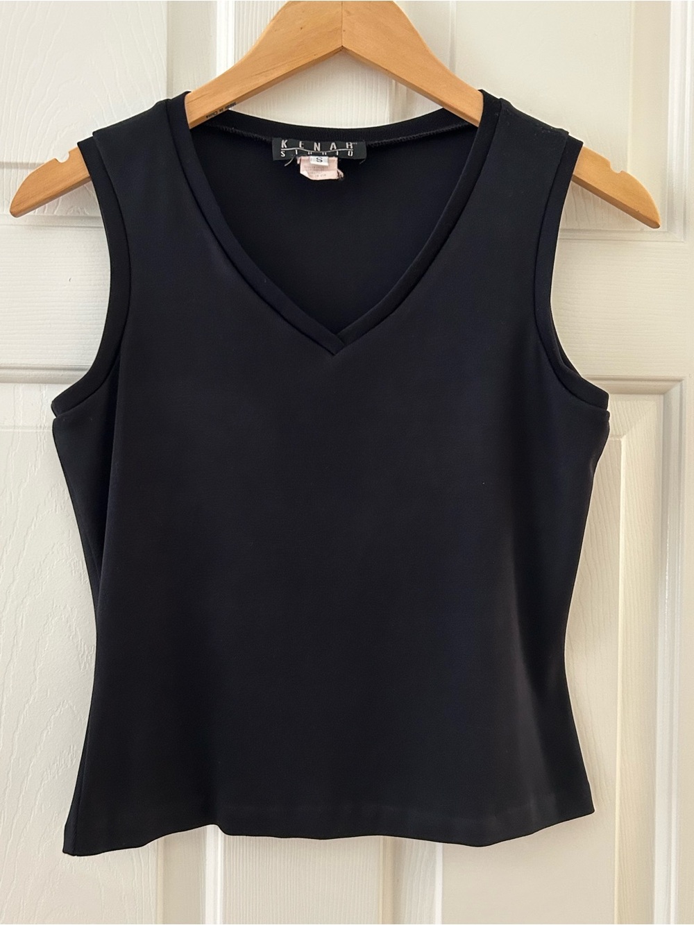 Vintage Y2K Kenar Black V-Neck Sleeveless Top Size SM Lycra Blend Made In USA